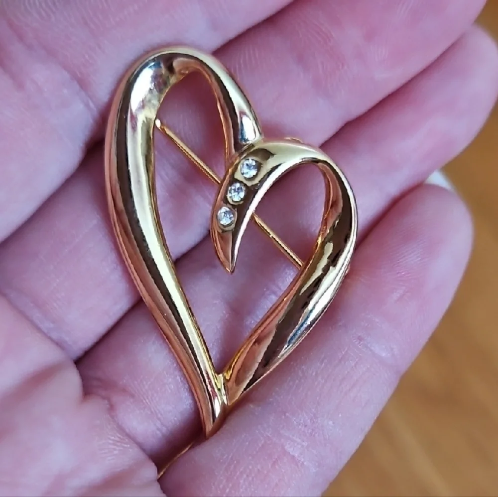 Gold Tone Heart Brooch with Crystal Accents